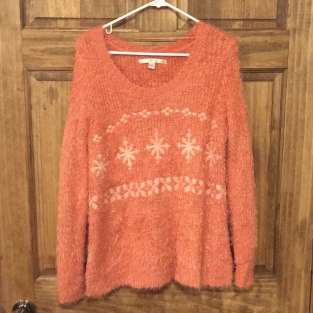LC Lauren Conrad Coral eyelash fuzzy Sweater with Snowflake Design - Picture 2 of 4